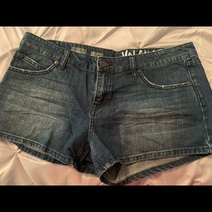 Volcom Denim shorts size 13